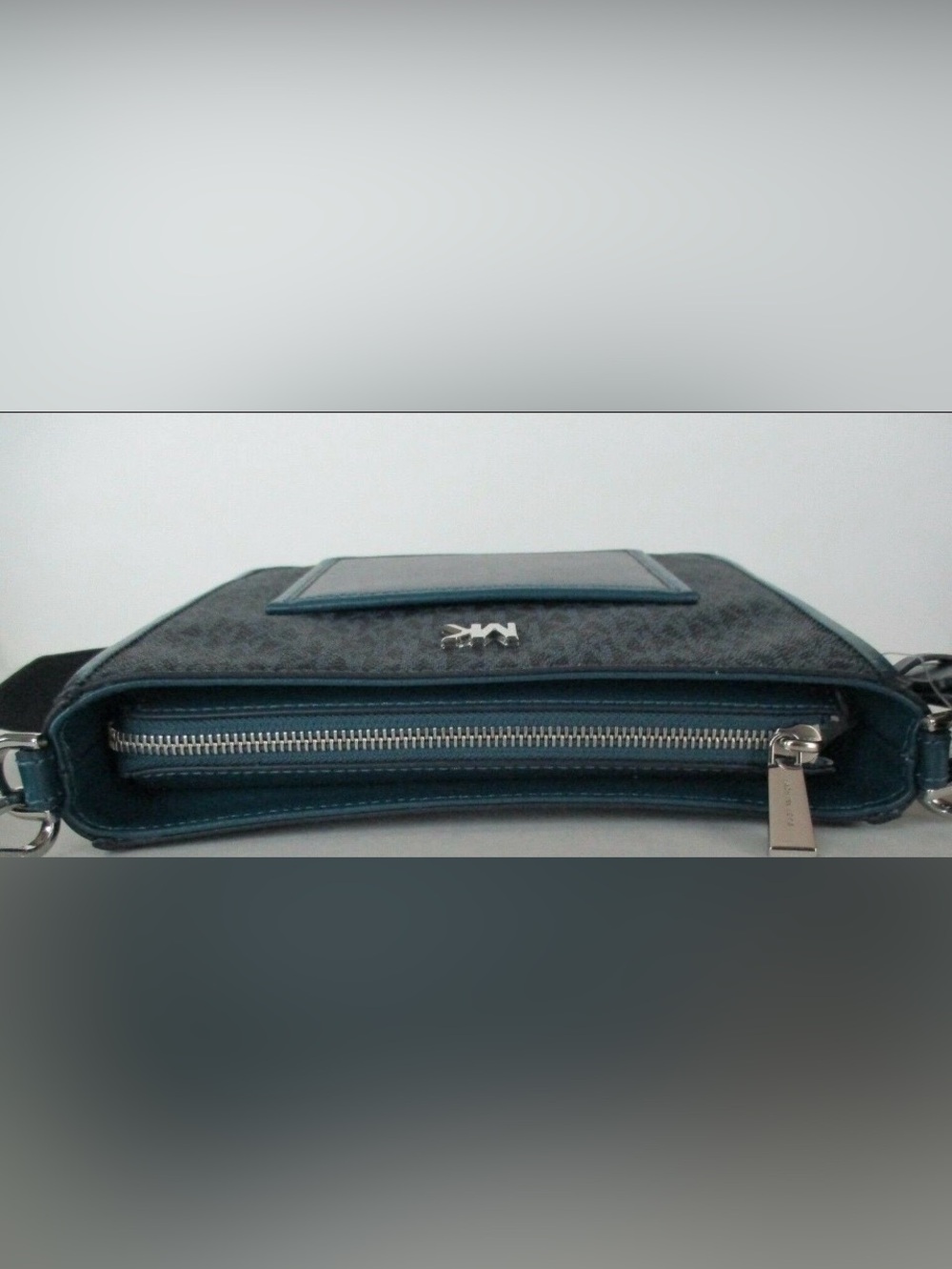 Michael Kors Gloria Logo and Leather Swing-pack/Messenger Admiral Navy Blue Teal - Picture 8 of 16